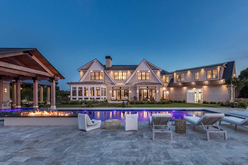 945 N Sea Mecox Rd, Water Mill dusk-4