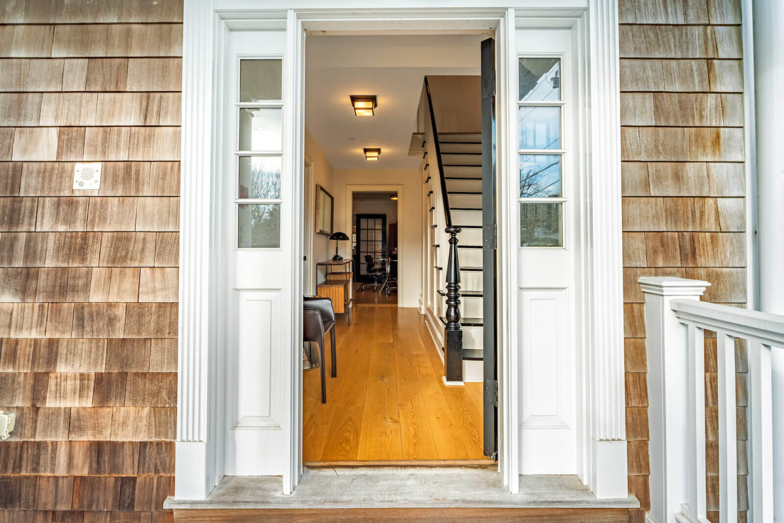 Bridgehampton Mixeduse Property Offered at 6 Million