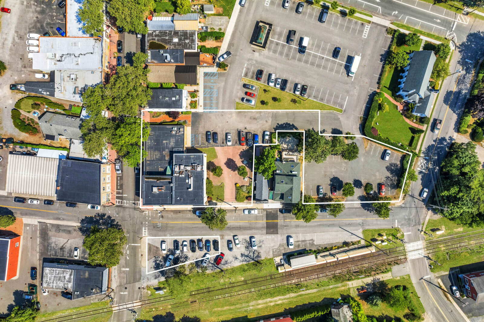 Love Lane Building Prime For Redevelopment Lists For 2 75M   PrintRes 01 85 Love Ln Mattituck Aerial Overhead 1600x1066 