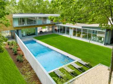 Hamptons open houses