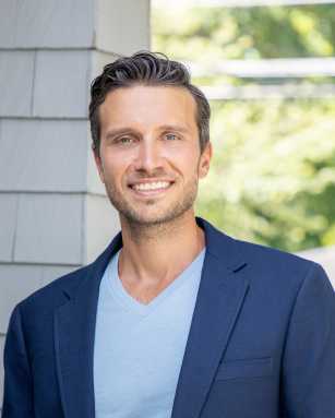 Eklund | Gomes Team, Dominic Couzens, Douglas Elliman