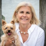 Carol Szynaka, Daniel Gale Sotheby's International Realty