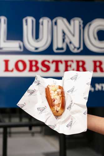 LUNCH Lobster Roll, American Cut, New York City