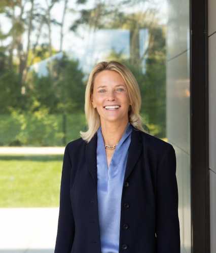 Terry Cohen, Hamptons