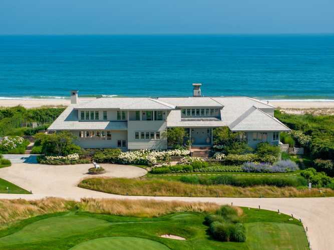 Sagaponack, Hamptons, Vitamin Shoppe, estate