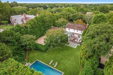 Cape Cod, Southampton, Estate Section