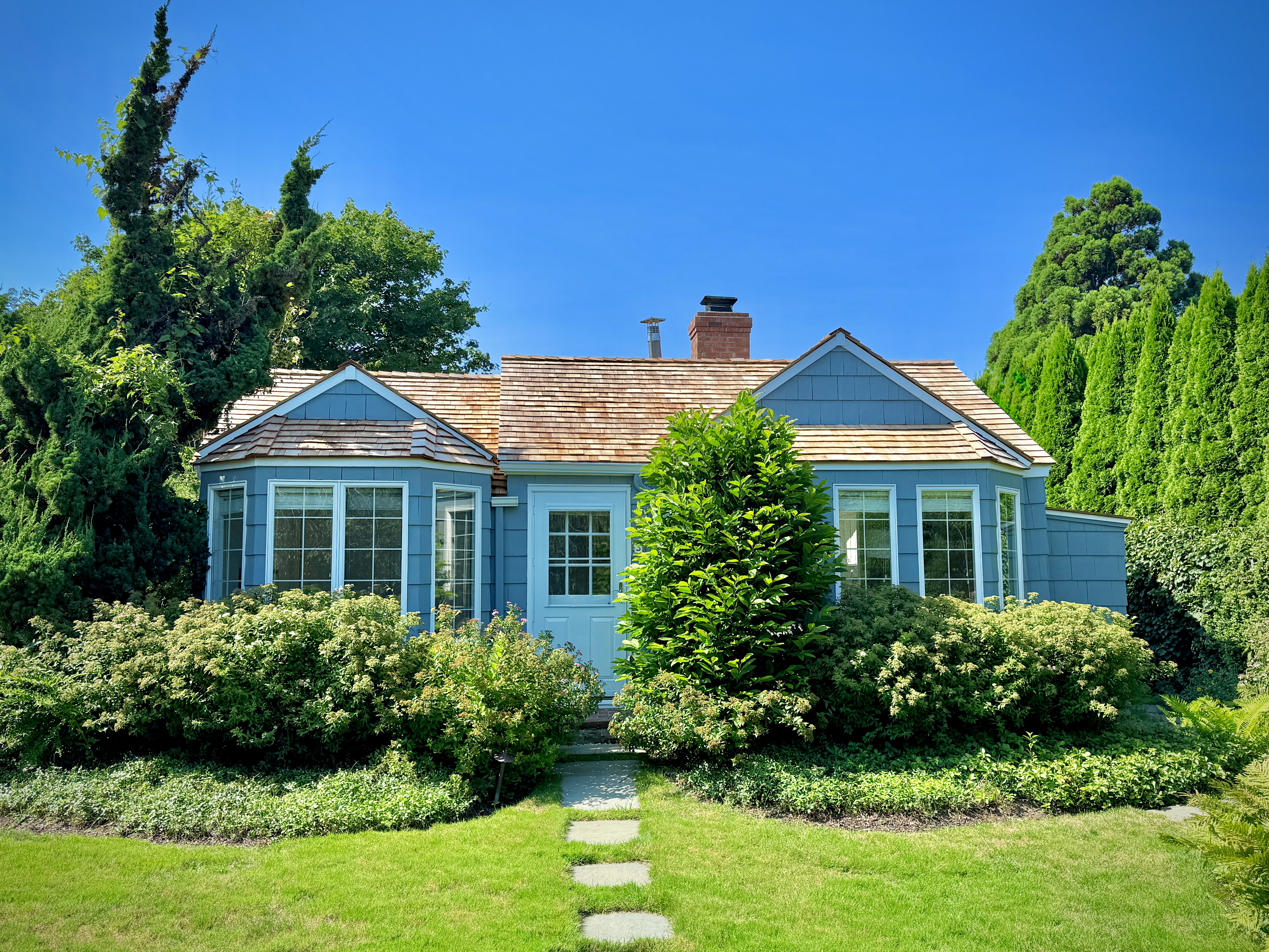 East Hampton, Bayberry Cottages
