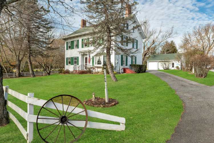 Greenport, North Fork, historic farmhouse