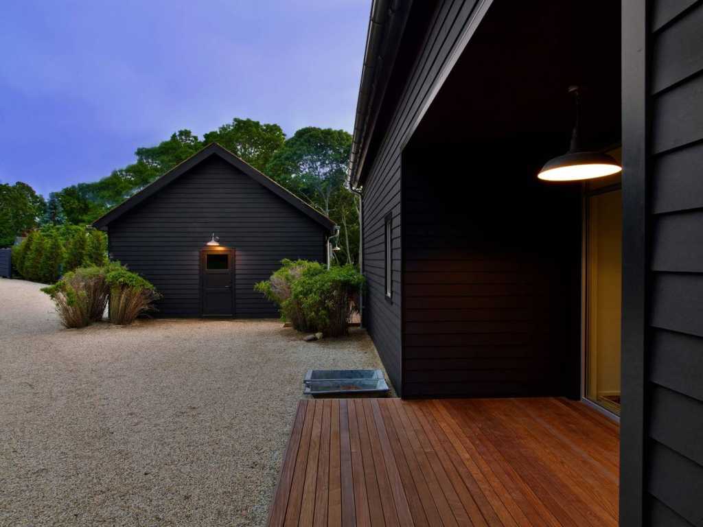Designer Mark Zeff Selling East Hampton “BLACKBARN” Home