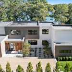 East Hampton, Three Mile Harbor, waterside