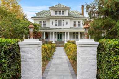 South Jamesport, North Fork, historic estate