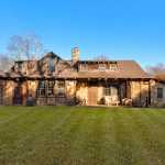 Southampton Village, Hobbit House