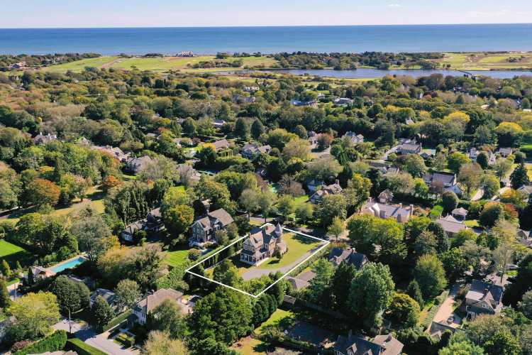 East Hampton Village, Queen Anne Victorian, historic, iconic home