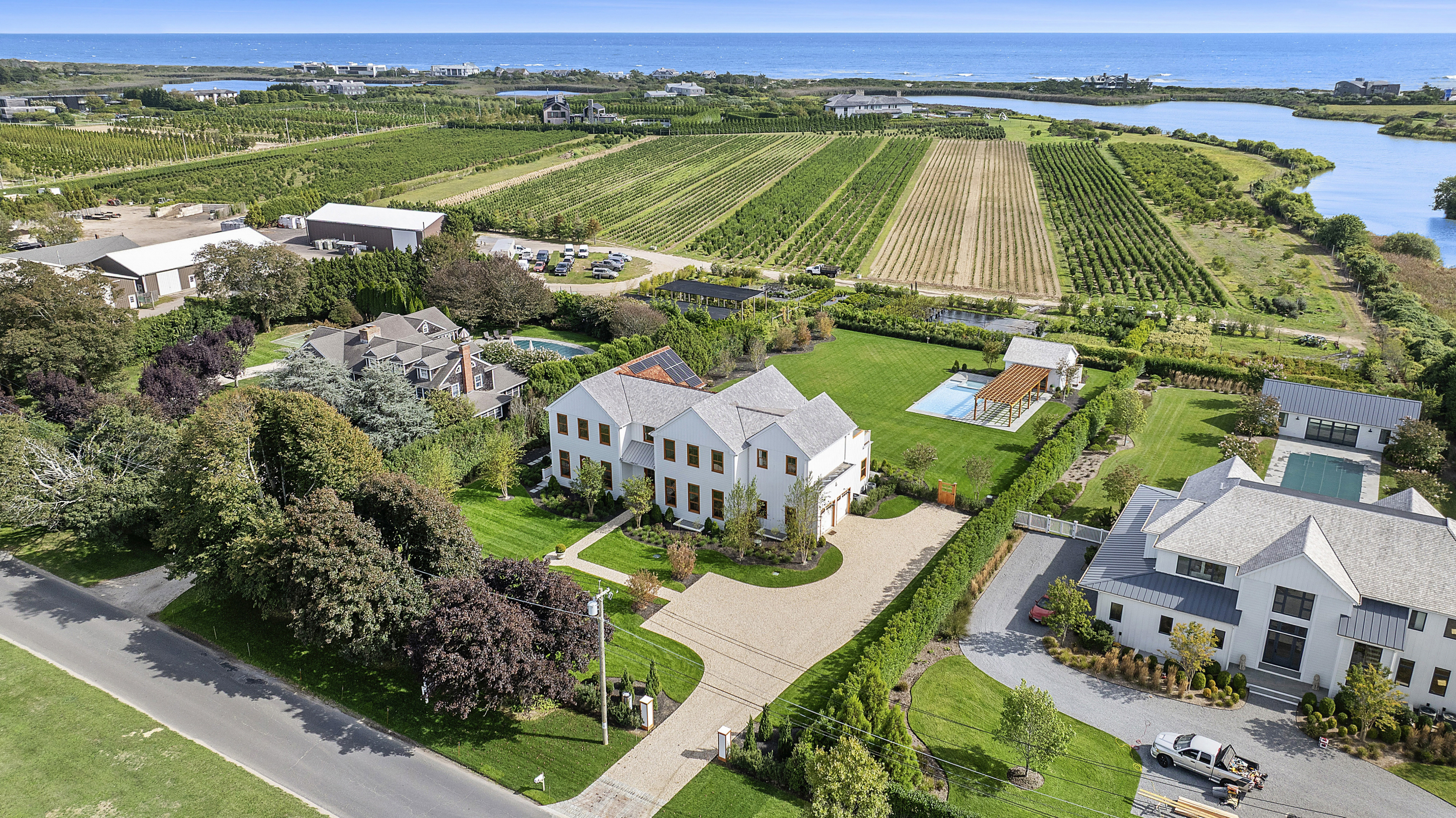 Southampton Village, estate, views